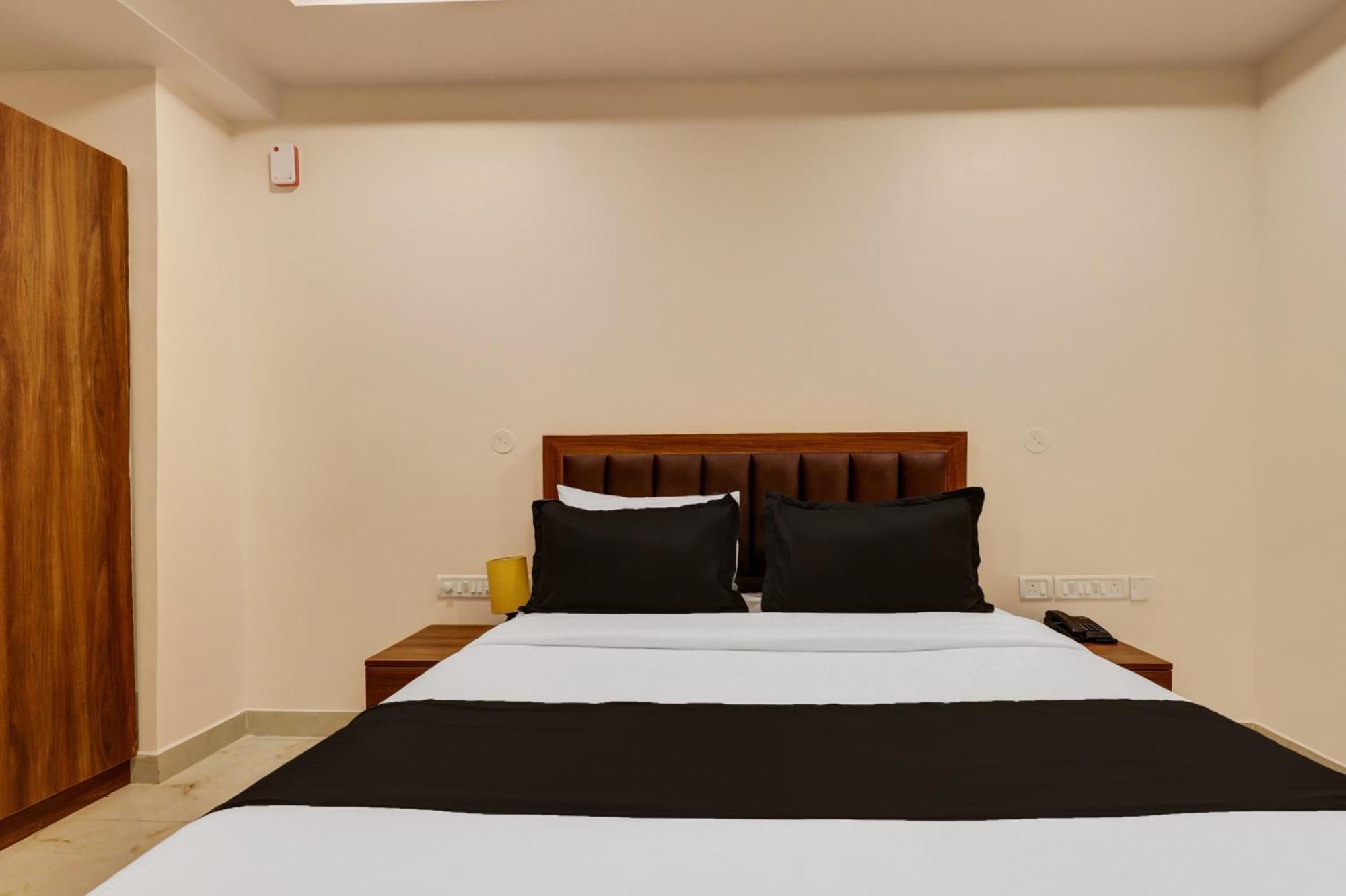 Super Townhouse Arekere Near Mithai Mahal บังกาลอร์ ภายนอก รูปภาพ